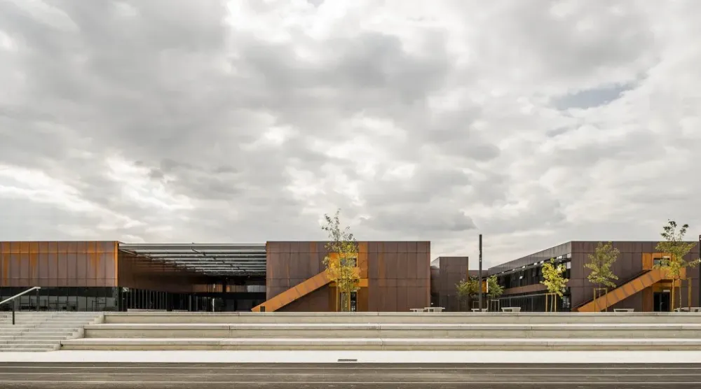 COLLÈGE PIERRE MENDÈS FRANCE